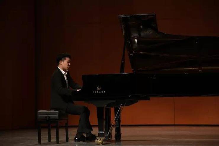 2017优胜客亚洲音乐奖学金?内蒙古艺术学院颁奖仪式暨优胜客艺术家鲍释贤钢琴音乐会成功举行