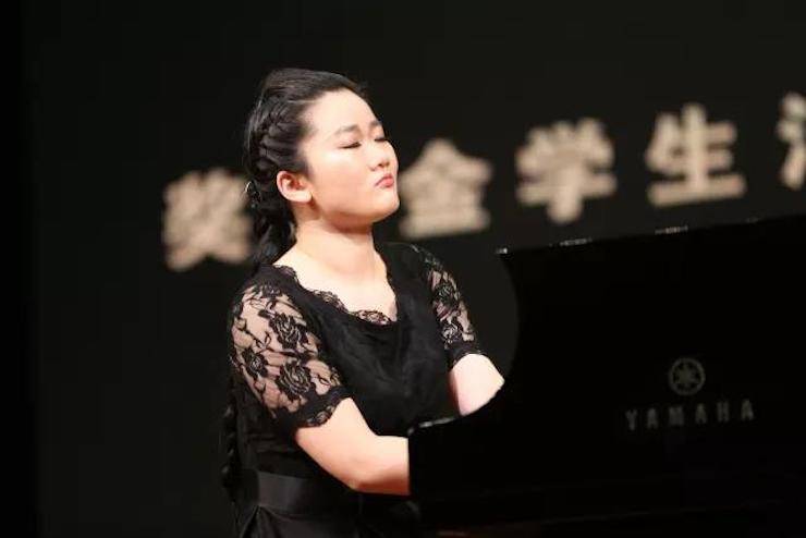 奏响青春旋律，添彩艺术人生|2017优胜客亚洲音乐奖学金综合师范类院系全国汇报音乐会（第一。┰猜淠