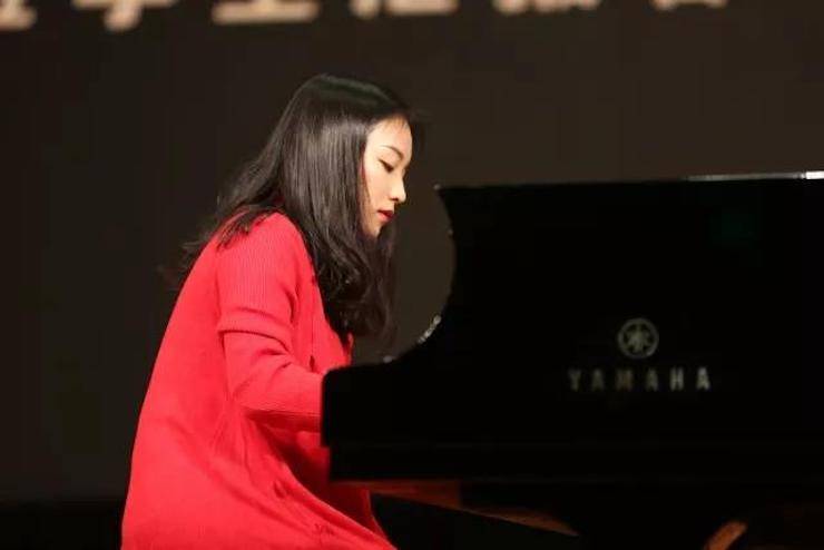 曼妙琴音，倾诉真挚的心声|2017优胜客亚洲音乐奖学金综合师范类院系全国汇报音乐会（第二。┰猜淠
