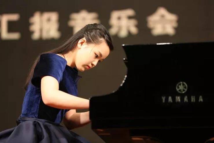 曼妙琴音，倾诉真挚的心声|2017优胜客亚洲音乐奖学金综合师范类院系全国汇报音乐会（第二。┰猜淠