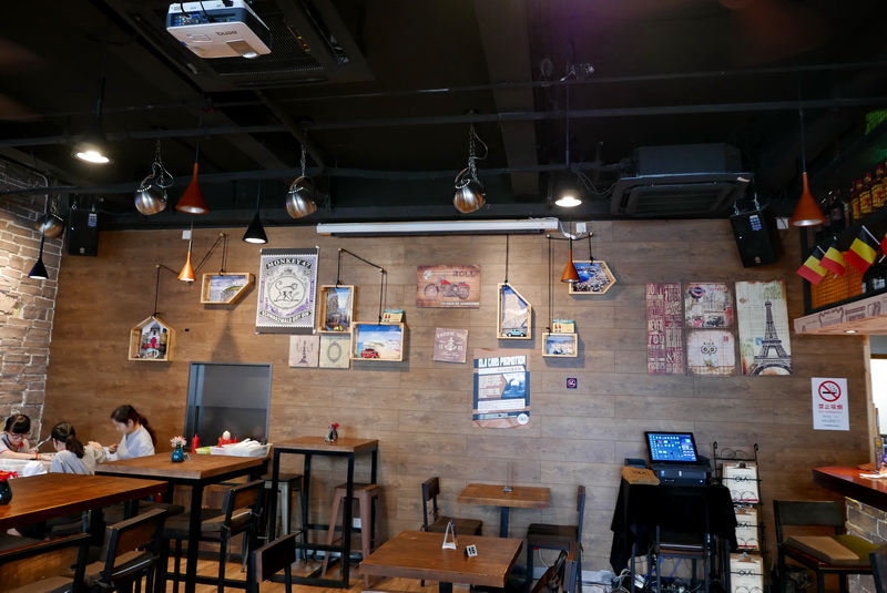 OLA 酒吧及餐厅——OLA 酒吧及餐厅与优胜客MG+DXR扩声系统