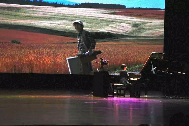 优胜客艺术家宋思衡“80后的时光机”多媒体音乐会内蒙古巡演圆满落幕