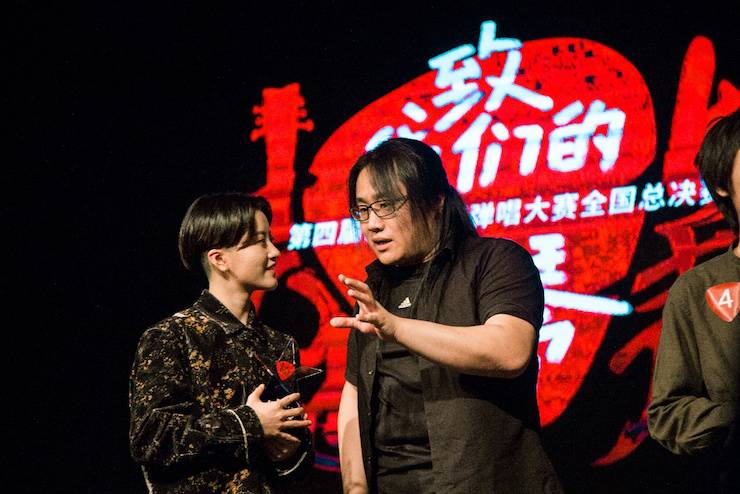 第四届“优胜客吉他女声弹唱大赛”总冠军出炉<br />温格夺冠，董冬冬担任评委