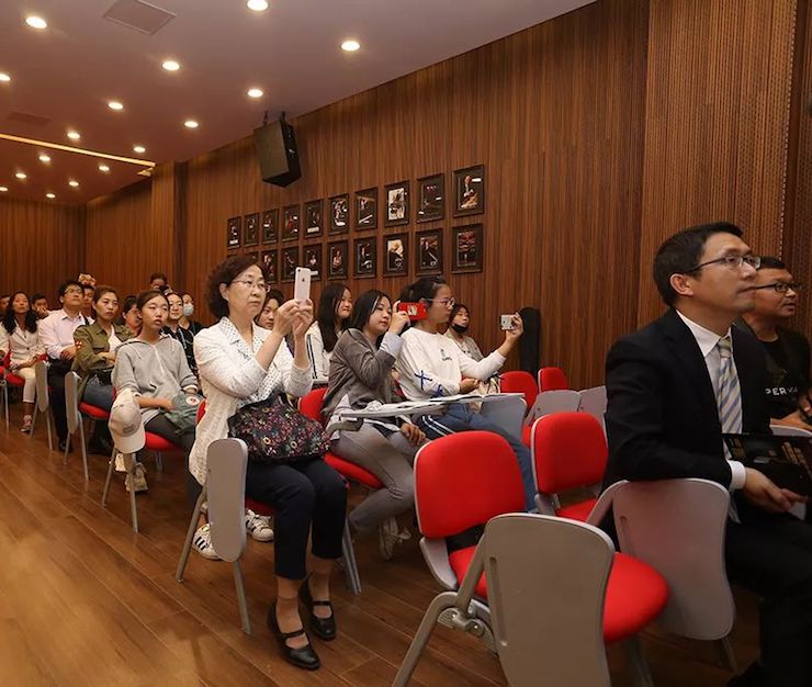 连云港优胜客钢琴旗舰体验店开业庆典暨优胜客艺术家鲍释贤钢琴独奏音乐会圆满落幕