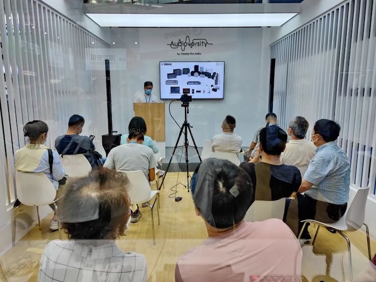 展会回顾 | 第十九届广州国际专业灯光、音响展览会完美收官，优胜客展位精彩纷呈！