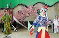 古典与现代的完美结合－优胜客双排键电子琴在京剧中担当伴奏 