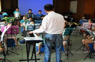上：缈谌行男⊙в攀た褪痉豆芾滞糯笫Π嗷疃ǖ 