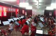 贵阳市花溪区第二小学优胜客实验乐团乐队大师班活动 